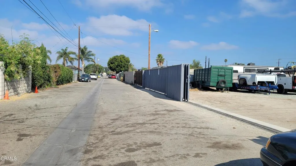 838 E Stroube Street, Oxnard, California 93036 home-pic-20